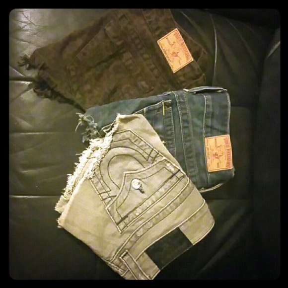 True Religion Pants - True Religion Joey bundle cut off shorts size 25